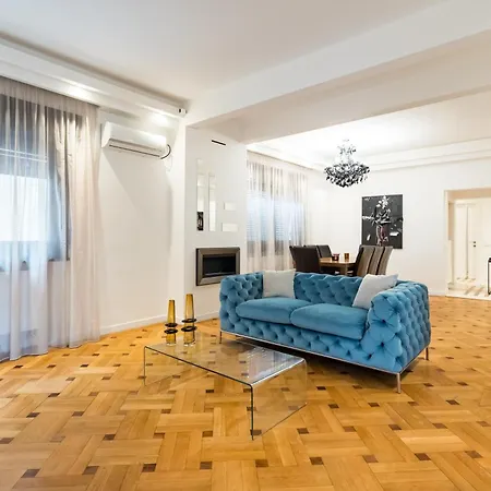 Esop - Elegant 2br In Dorobanti Bucharest